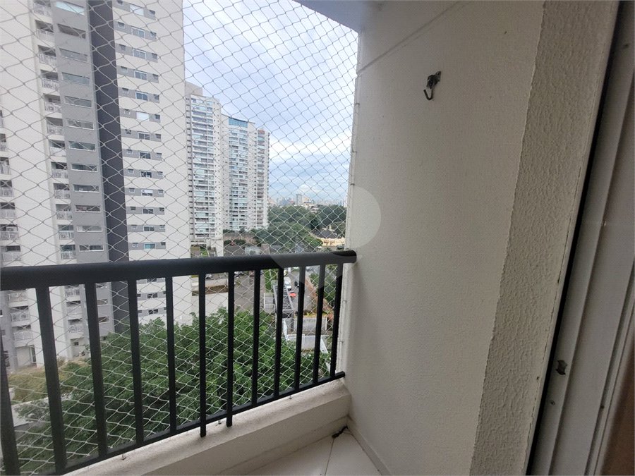 Apartamento à venda com 2 quartos em Vila Anastácio, São Paulo, SP