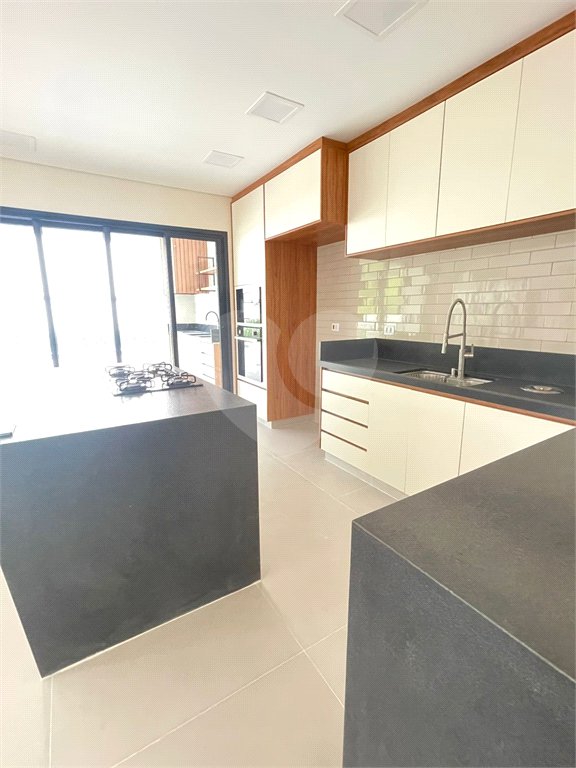 Casa à venda com 3 suítes no condomínio Reserva São Nicolau, Atibaia - SP