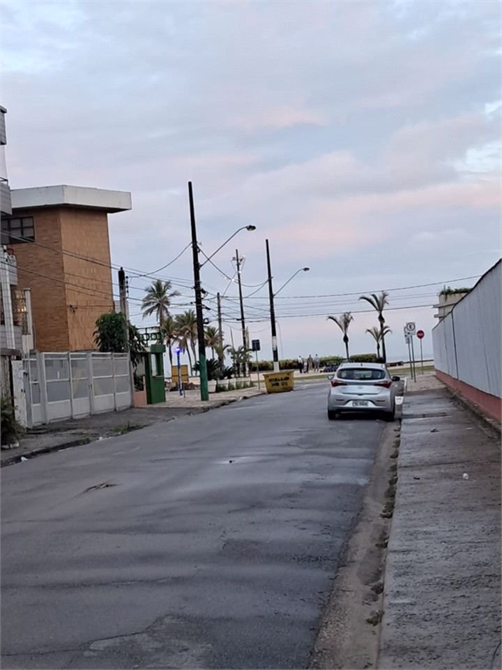 Apartamento com 2 dormitórios à venda, 105 m² por R$ 650.000,00 - Tupi - Praia Grande/SP