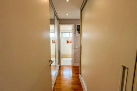Apartamento à venda com 3 suítes em Vila Dom Pedro I, São Paulo, SP