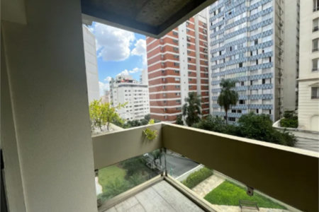 Apartamento à venda com 2 quartos, sendo 1 suíte, em Cerqueira César, São Paulo, SP