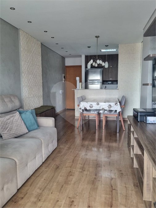 Apartamento à venda com 2 quartos, sendo 1 suíte,  em Vila Mogilar, Mogi das Cruzes, SP
