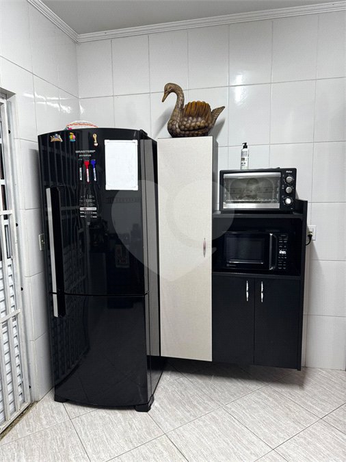 Sobrado à venda com 3 quartos, sendo 1 suíte,  em Parque Ipê, São Paulo, SP