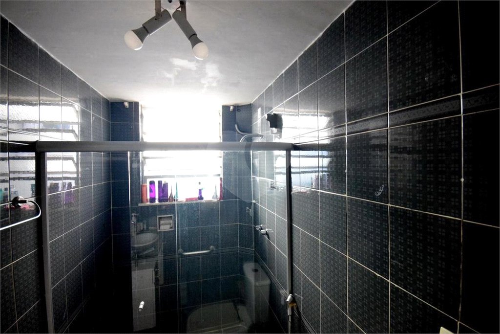 Casa à venda com 5 quartos, sendo 1 suíte, no condomínio Vivendas, Rio de Janeiro - RJ