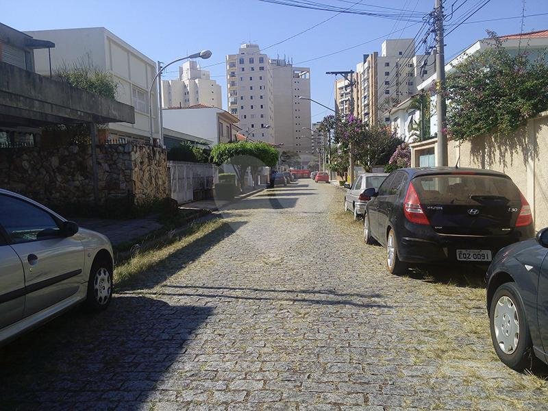 Casa à venda com 5 quartos, sendo 2 suítes, em Santana, São Paulo, SP