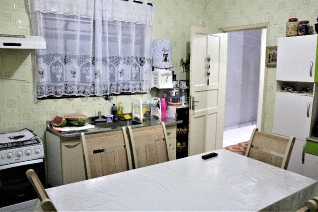 Casa à venda com 2 quartos, sendo 1 suíte, no condomínio Caopiá, São Paulo - SP