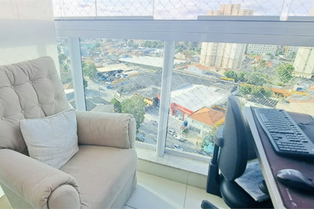 Apartamento à venda com 2 suítes em Vila Scarpelli, Santo André, SP
