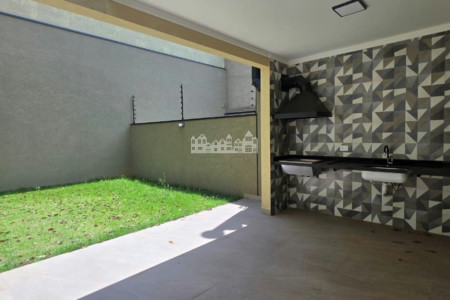 Casa à venda com 3 suítes em Jardim do Lago, Atibaia, SP