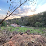Terreno em Atibaia com 415 metros e pronto para construir no bairro Jardim Paulista, aceita financiamento