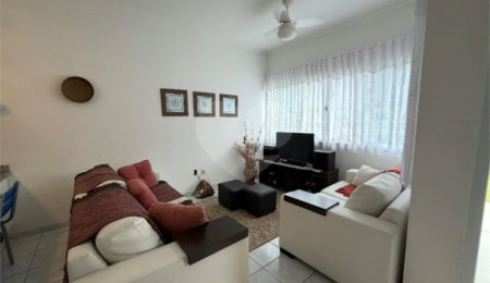 Villagio à venda com 3 quartos, sendo 1 suíte,  em Riviera de São Lourenço, Bertioga, SP