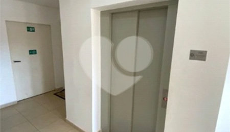 Apartamento à venda com 2 quartos em Vila Marcelino, São Carlos, SP