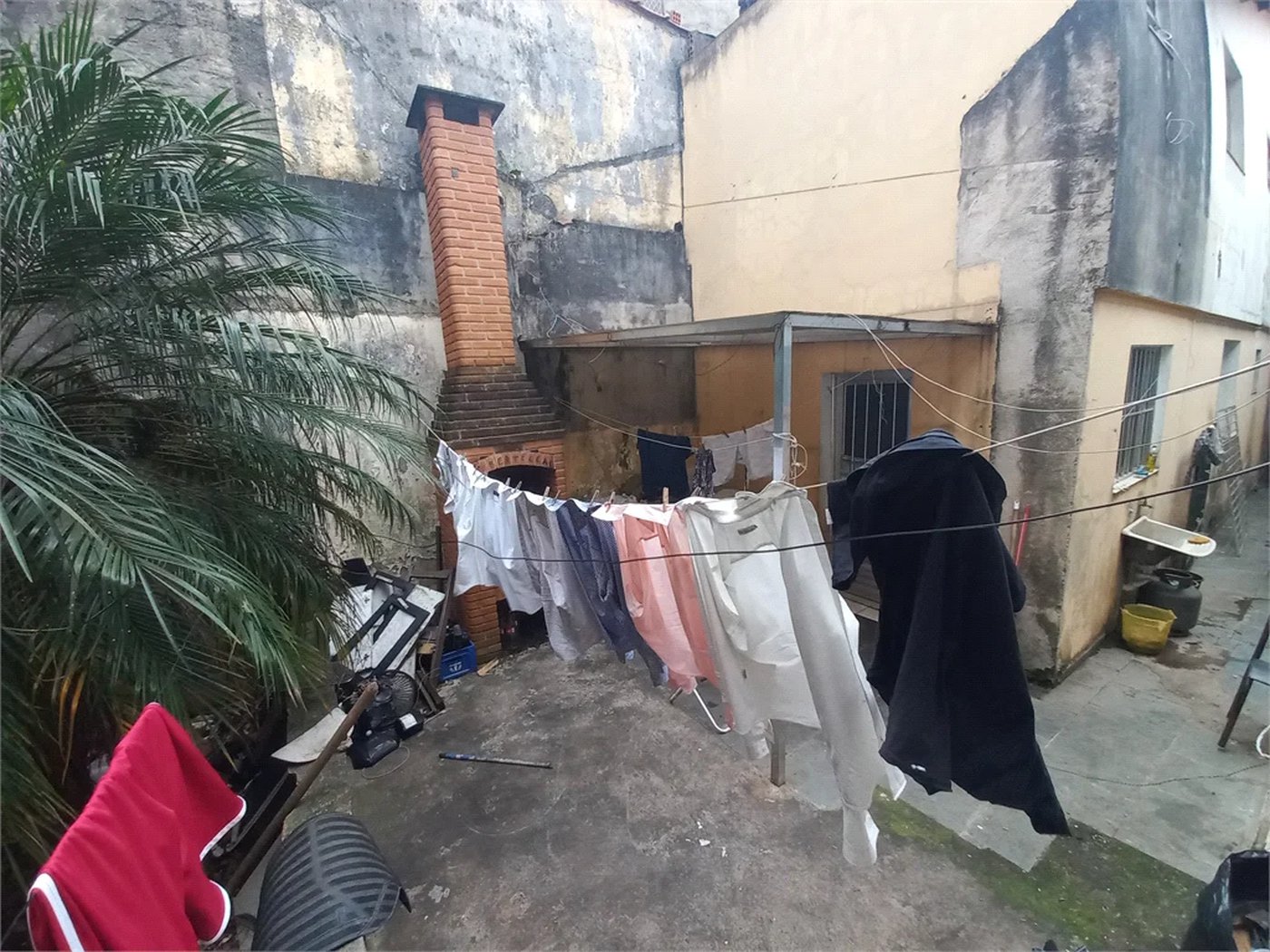 Sobrado à venda com 3 quartos, sendo 1 suíte,  em Jardim Helga, São Paulo, SP