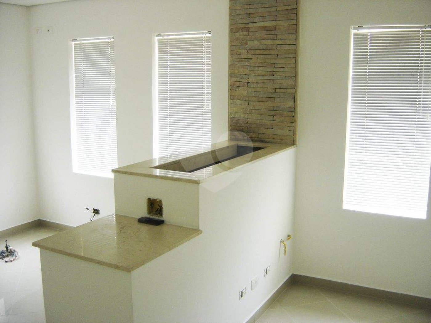 Casa à venda com 6 quartos em Jardim Marajoara, São Paulo, SP