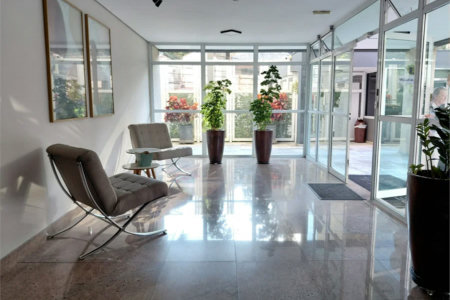 Apartamento à venda com 3 quartos, sendo 1 suíte,  em Vila Romana, São Paulo, SP