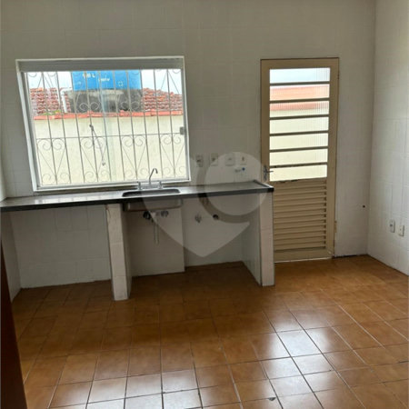 Casa à venda ou para alugar com 3 quartos, sendo 1 suíte, em Vila Andrade, São Paulo, SP