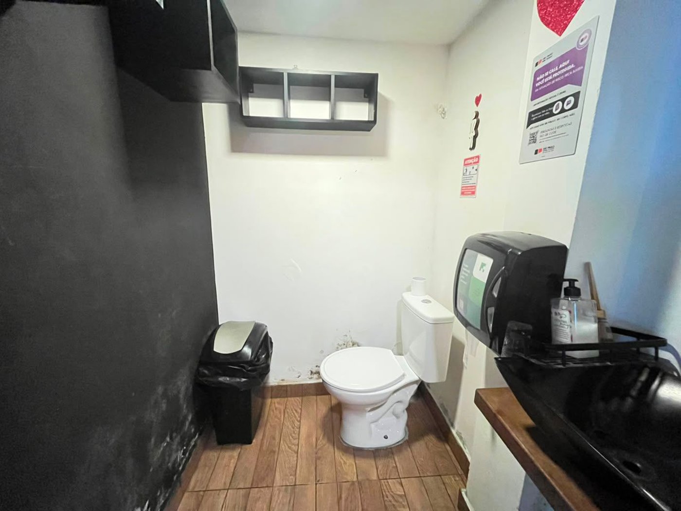 Ponto comercial à venda por R$ 350.000 - Barra Funda - Guarujá/SP