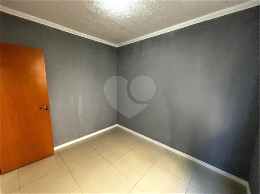 Apartamento à venda com 2 quartos em Olaria, Salto, SP