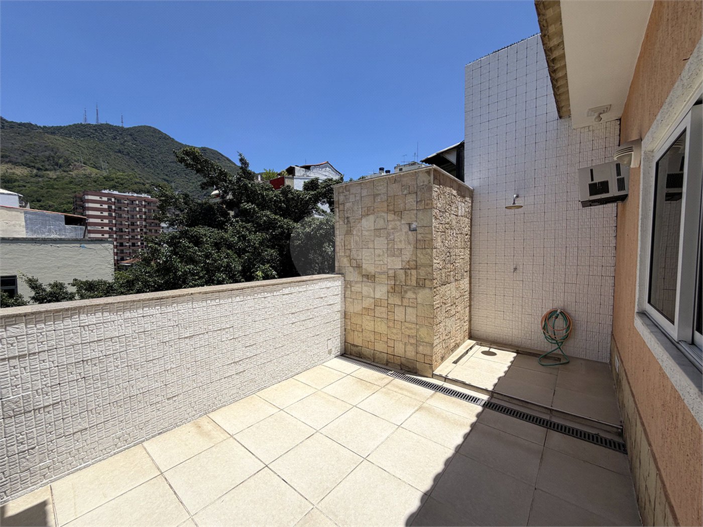 Cobertura à venda com 3 quartos, sendo 1 suíte, em Tijuca, Rio de Janeiro, RJ