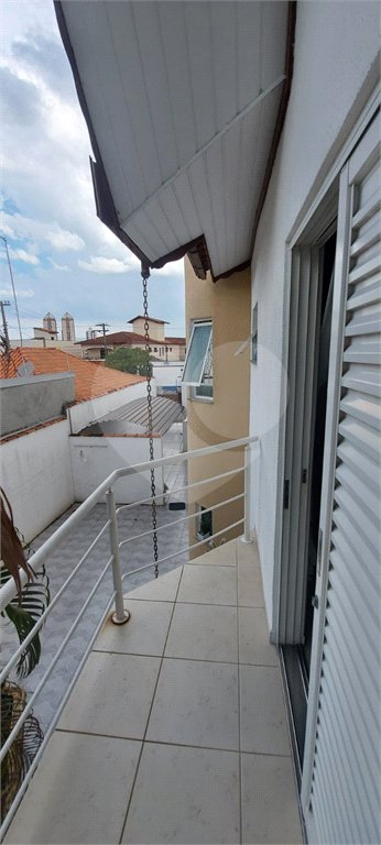 Sobrado à venda com 3 quartos, sendo 1 suíte,  em Vila Mogilar, Mogi das Cruzes, SP