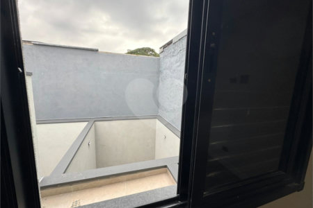 Casa em condomínio à venda com 3 quartos, sendo 1 suíte,  em Vila Alpina, São Paulo, SP