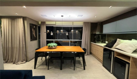 Apartamento à venda com 2 suítes em Jardim Fonte do Morumbi, São Paulo, SP