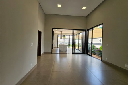 Casa à venda com 4 suítes no condomínio Residencial Terras de Siena, Ribeirão Preto - SP