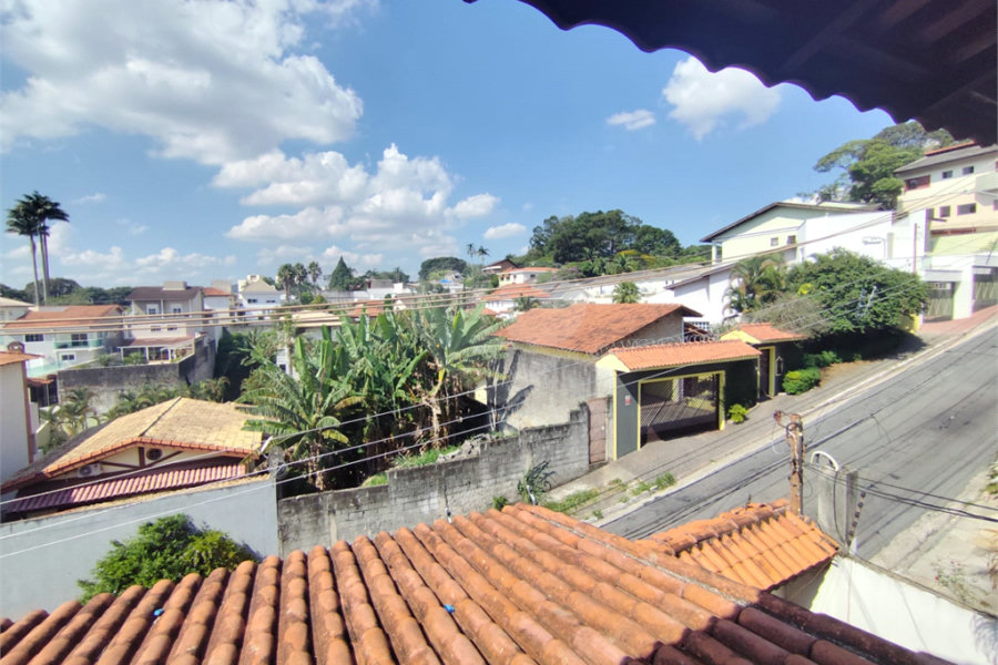 Sobrado à venda com 3 quartos, sendo 1 suíte, em Tremembé, São Paulo, SP