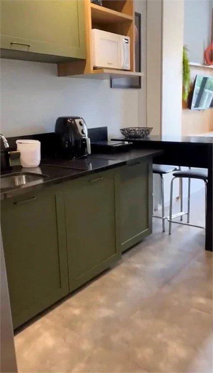Apartamento à venda ou para alugar com 1 suíte em Pinheiros, São Paulo, SP