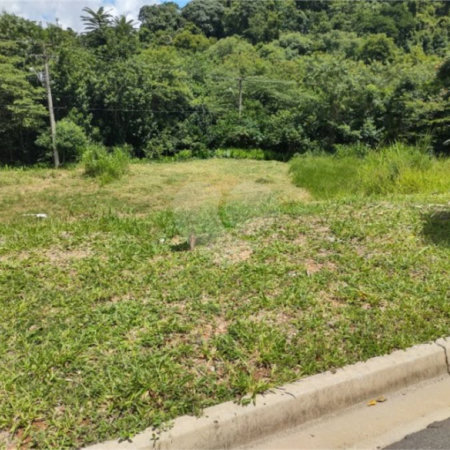 Terreno à venda no condomínio Residencial Quinta do Pradinho, Valinhos - SP
