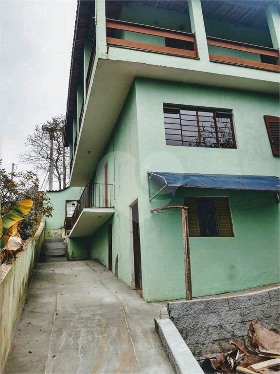 Casa à venda com 4 quartos, sendo 1 suíte, em Serra da Cantareira, Mairiporã, SP