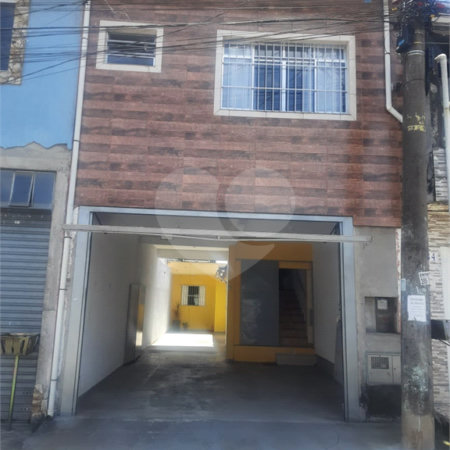 Sobrado à venda com 1 suíte em Jardim Luciana, Itaquaquecetuba, SP