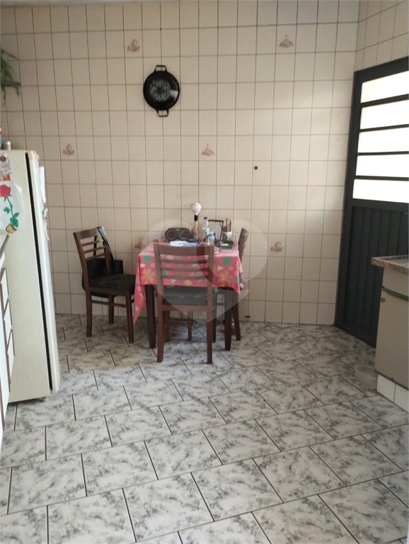 Casa Térrea à venda com 2 quartos, sendo 1 suíte,  em Jardim Alvinópolis, Atibaia, SP