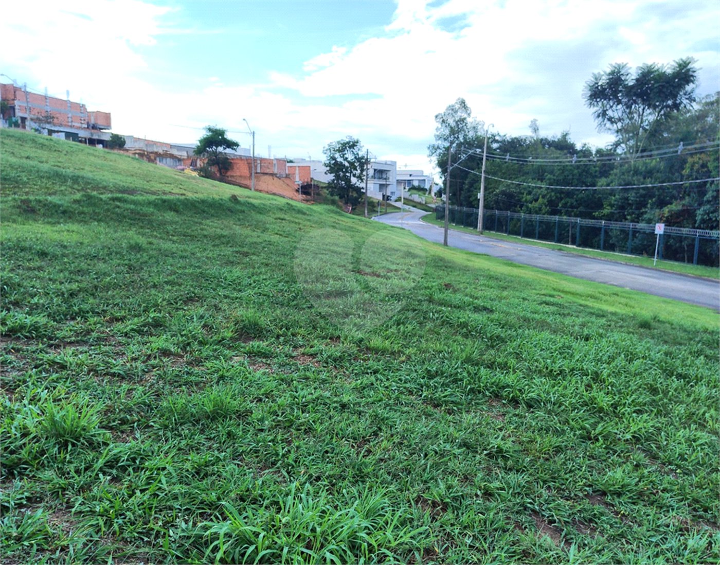 Terreno à venda no condomínio Fazenda Jequitibá, Sorocaba - SP