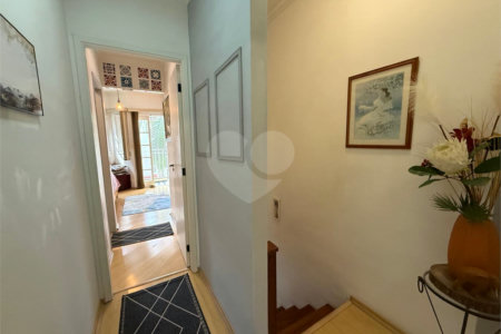 Casa à venda com 2 suítes no condomínio Village Palmas, São Paulo - SP