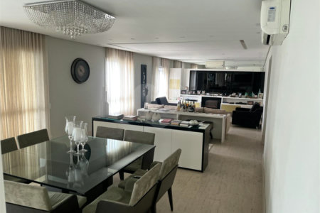 Apartamento à venda com 3 suítes em Vila Olímpia, São Paulo, SP