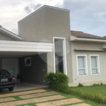 Casa à venda com 4 quartos, sendo 3 suítes, no condomínio Lago da Serra, Araçoiaba da Serra - SP