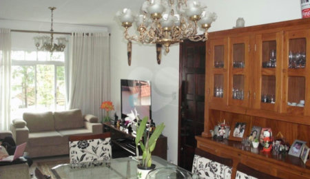Sobrado à venda com 3 quartos, sendo 1 suíte,  em Vila Mazzei, São Paulo, SP