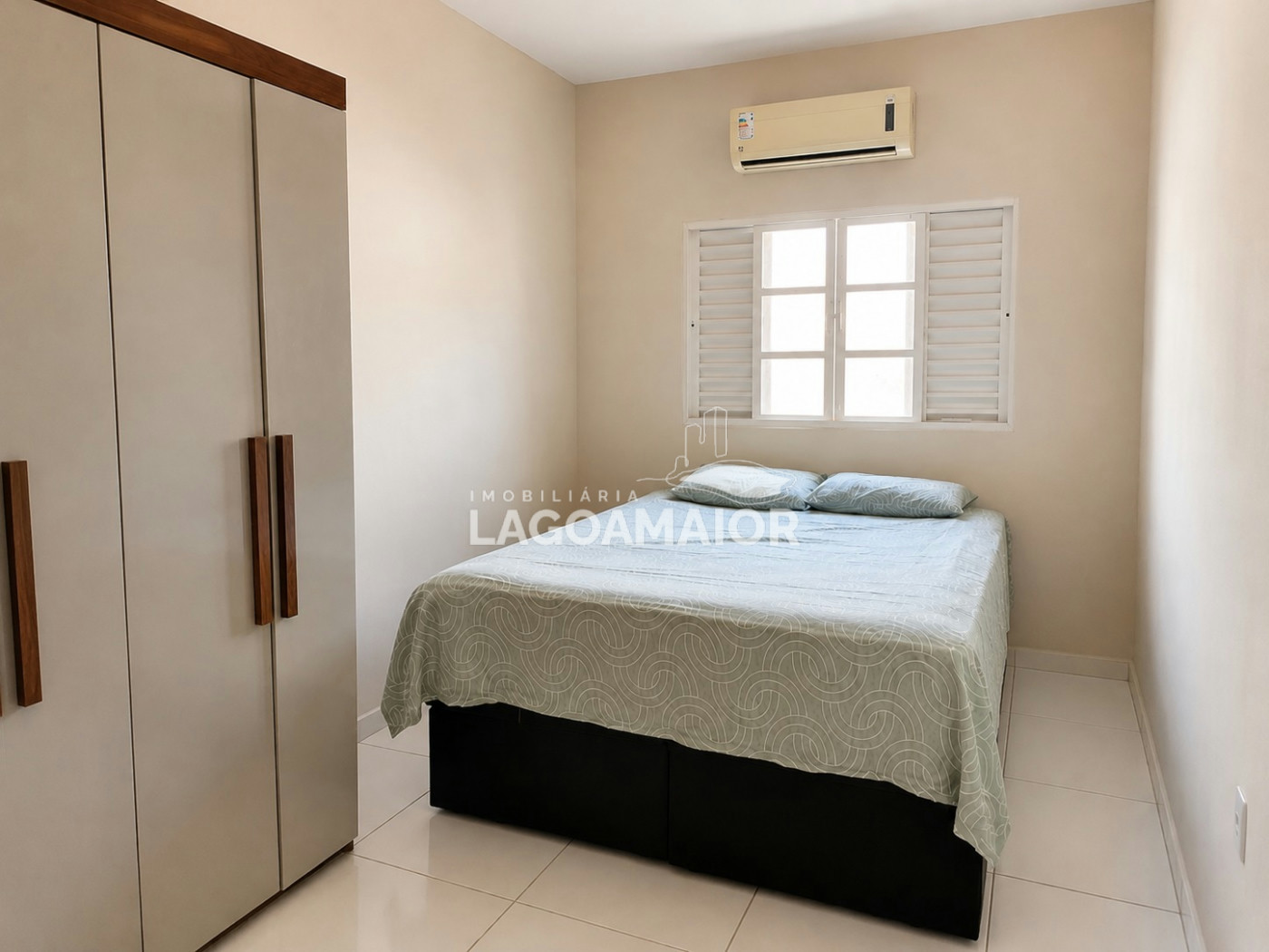 Casa à venda com 2 quartos em Parque Das Mangueiras, Três Lagoas, MS
