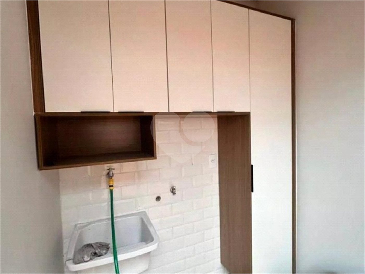 Casa à venda com 3 quartos, sendo 1 suíte, no condomínio Residencial Villa Verona, Sorocaba - SP