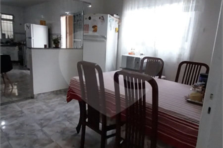 Sobrado à venda com 3 quartos em Vila Analia, São Paulo, SP