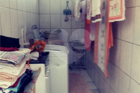 Casa à venda com 3 quartos, sendo 1 suíte, em Engordadouro, Jundiaí, SP