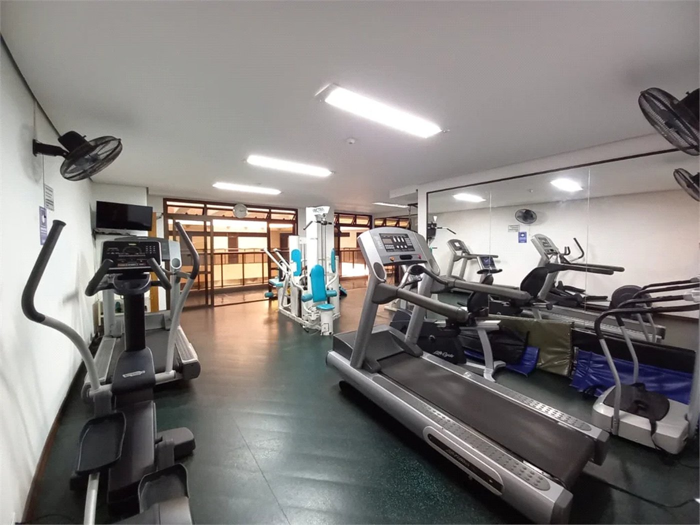 Apartamento à venda com 4 quartos, sendo 3 suítes,  em Vila Andrade, São Paulo, SP