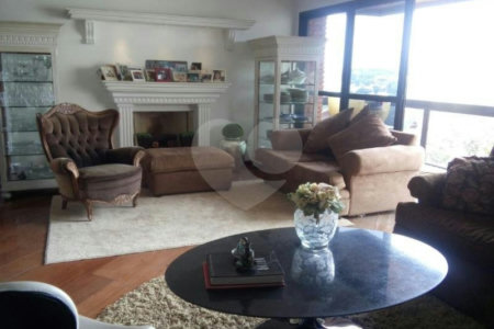 Apartamento à venda com 4 suítes em Jardim Leonor, São Paulo, SP