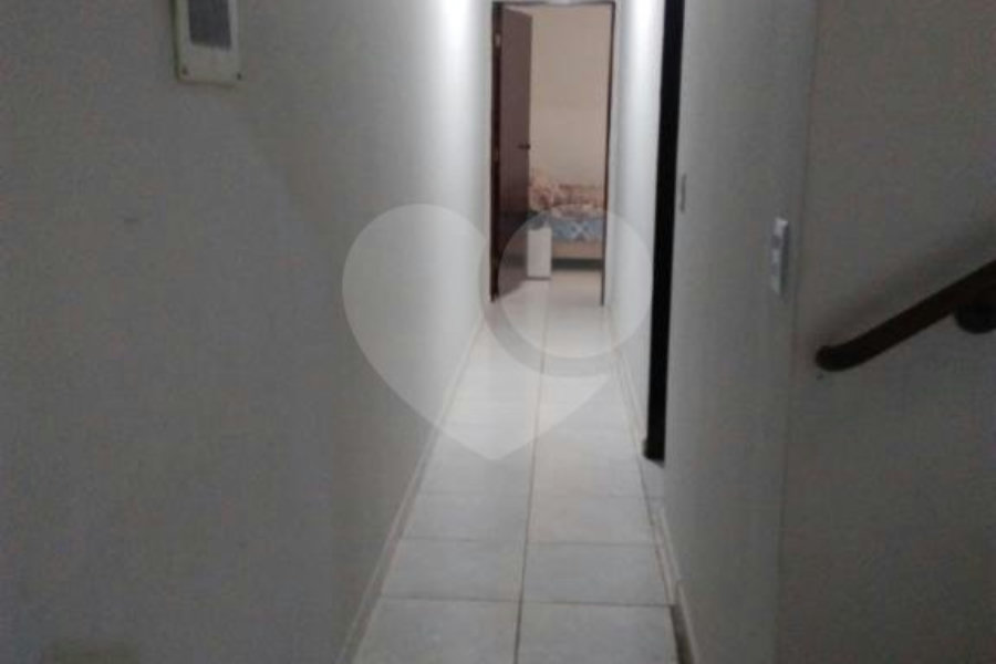 Sobrado à venda com 3 suítes em Jaraguá, São Paulo, SP