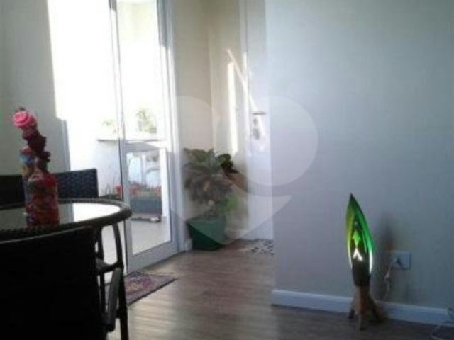 Apartamento à venda com 2 quartos em Vila Mazzei, São Paulo, SP