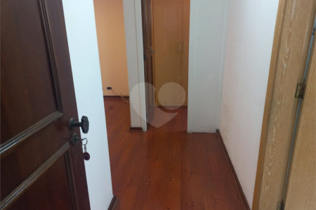 Apartamento à venda com 3 quartos, sendo 1 suíte, em Jardim Paulista, São Paulo, SP