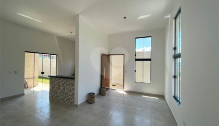 Casa à venda com 3 quartos, sendo 1 suíte,  no condomínio Residencial Santa Martha, Bom Jesus dos Perdões - SP