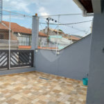 Casa com 324m², 4 dormitórios, sendo 1 suíte, 4 vagas, à venda no Jardim Las Vegas em Santo André.
