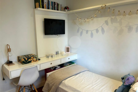 Apartamento à venda com 2 quartos, sendo 1 suíte, em Vila Andrade, São Paulo, SP