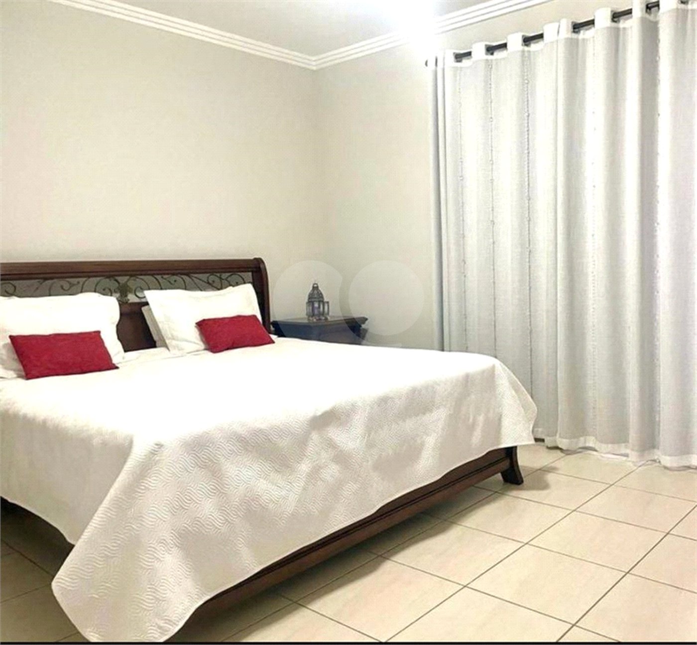 Casa à venda com 3 suítes no condomínio Villa dos Inglezes, Sorocaba - SP